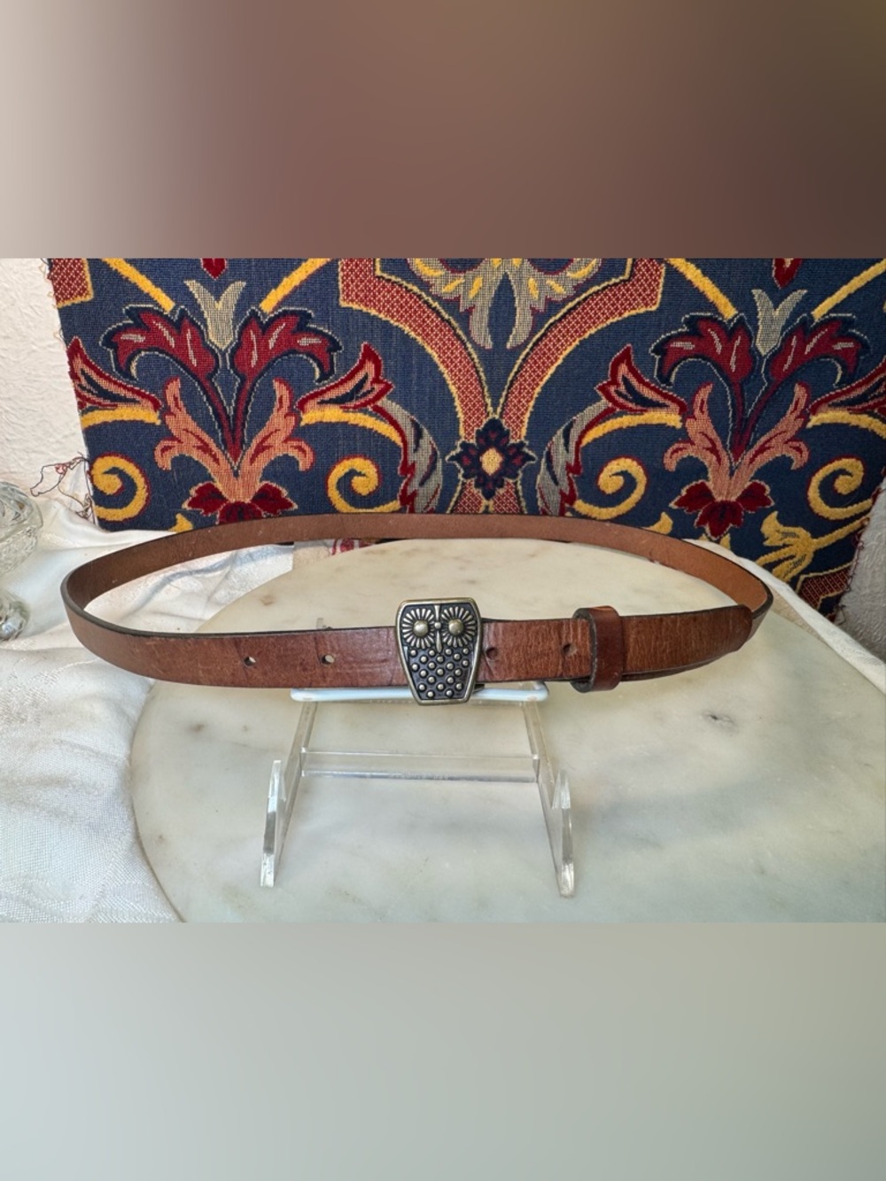 Women’s Genuine Leather belt with brass owl buckle.